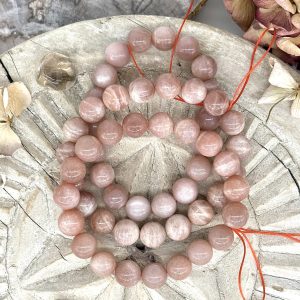 Armband – peach moonstone 10 mm
