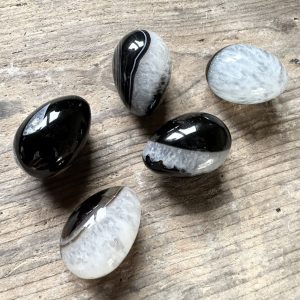 Ägg i onyx